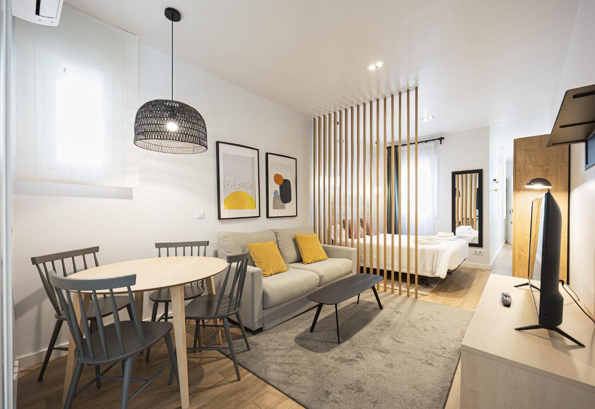 Smartr Atocha Reina Sofia Apartment Madrid Ngoại thất bức ảnh